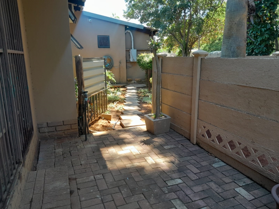 4 Bedroom Property for Sale in Protea Park North West